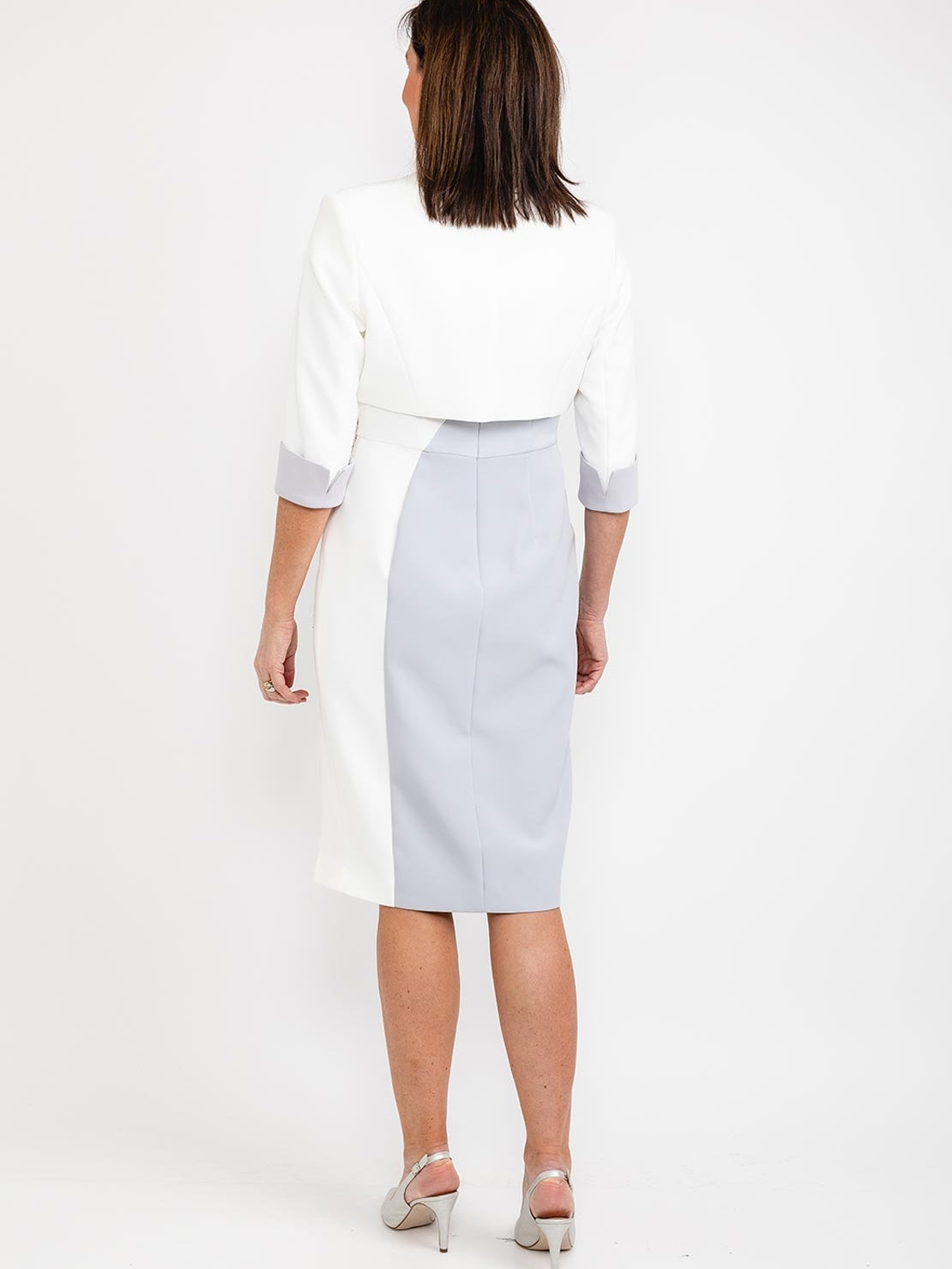 2 Piece Sheath/Column Knee-Length Scoop Short Sleeve Mother of the Bride Dress with Jacket