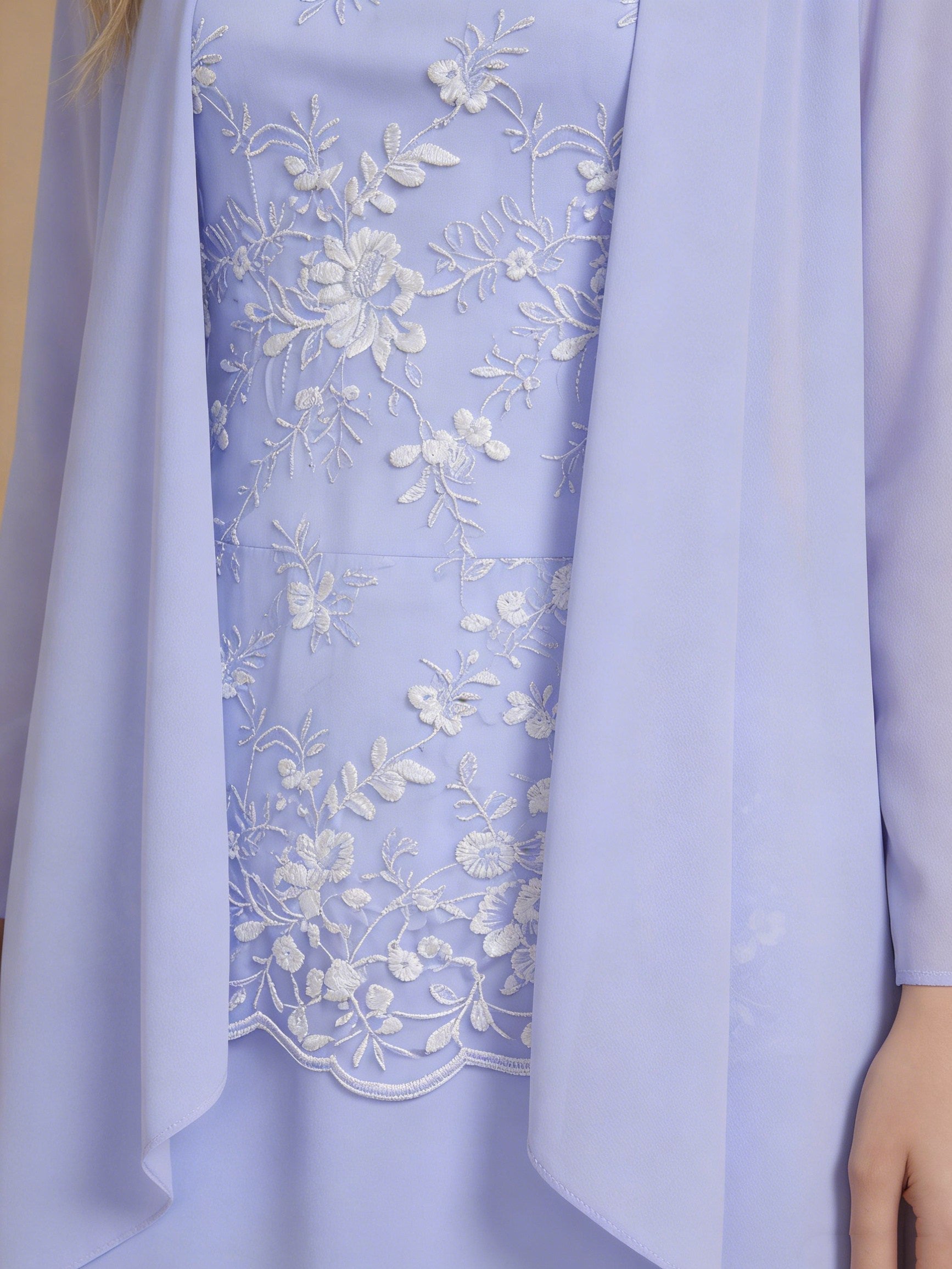 A-Line/Princess 2 Pieces Scoop Chiffon Mother of the Bride Dresses Knee-Length Long Sleeves With Jacket&Appliques